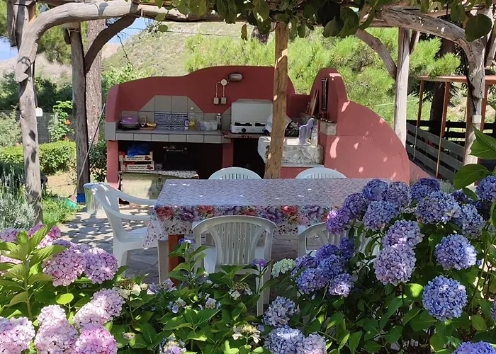 Smaragda Mikros Prinos