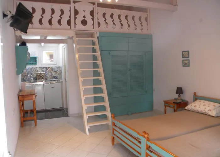 Smaragda Apartment *